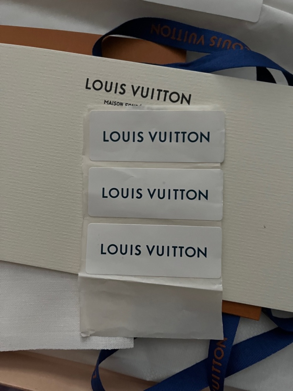 Louis Vuitton Orange Packaging Set with Navy Accents - Picture 7 of 11